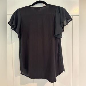 Loft flutter sleeve v-neck top